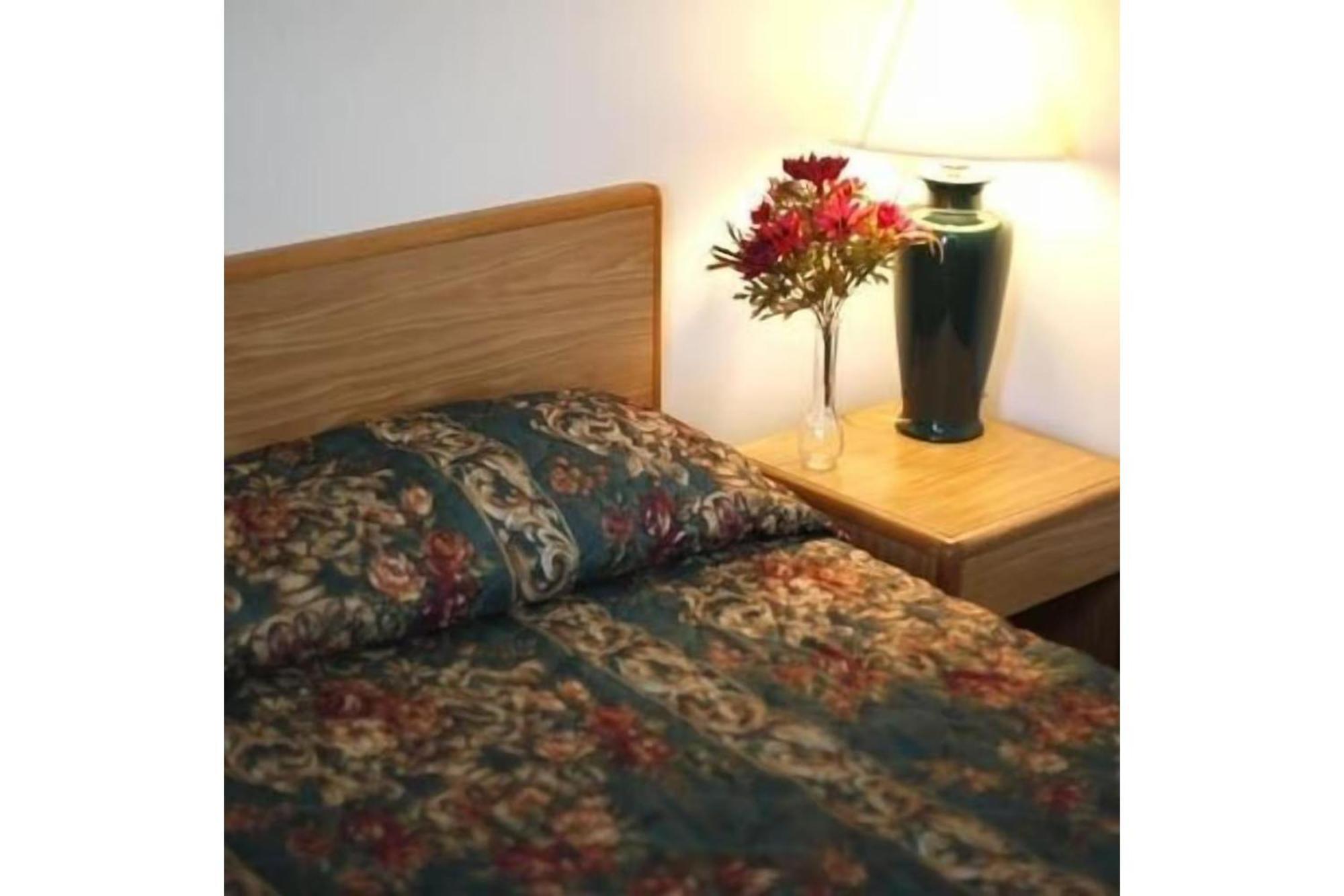 Oyo Travelier Motel Macon Екстер'єр фото