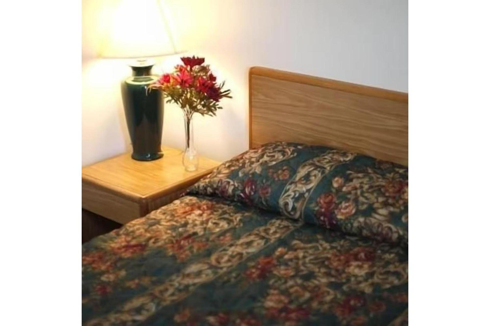 Oyo Travelier Motel Macon Екстер'єр фото