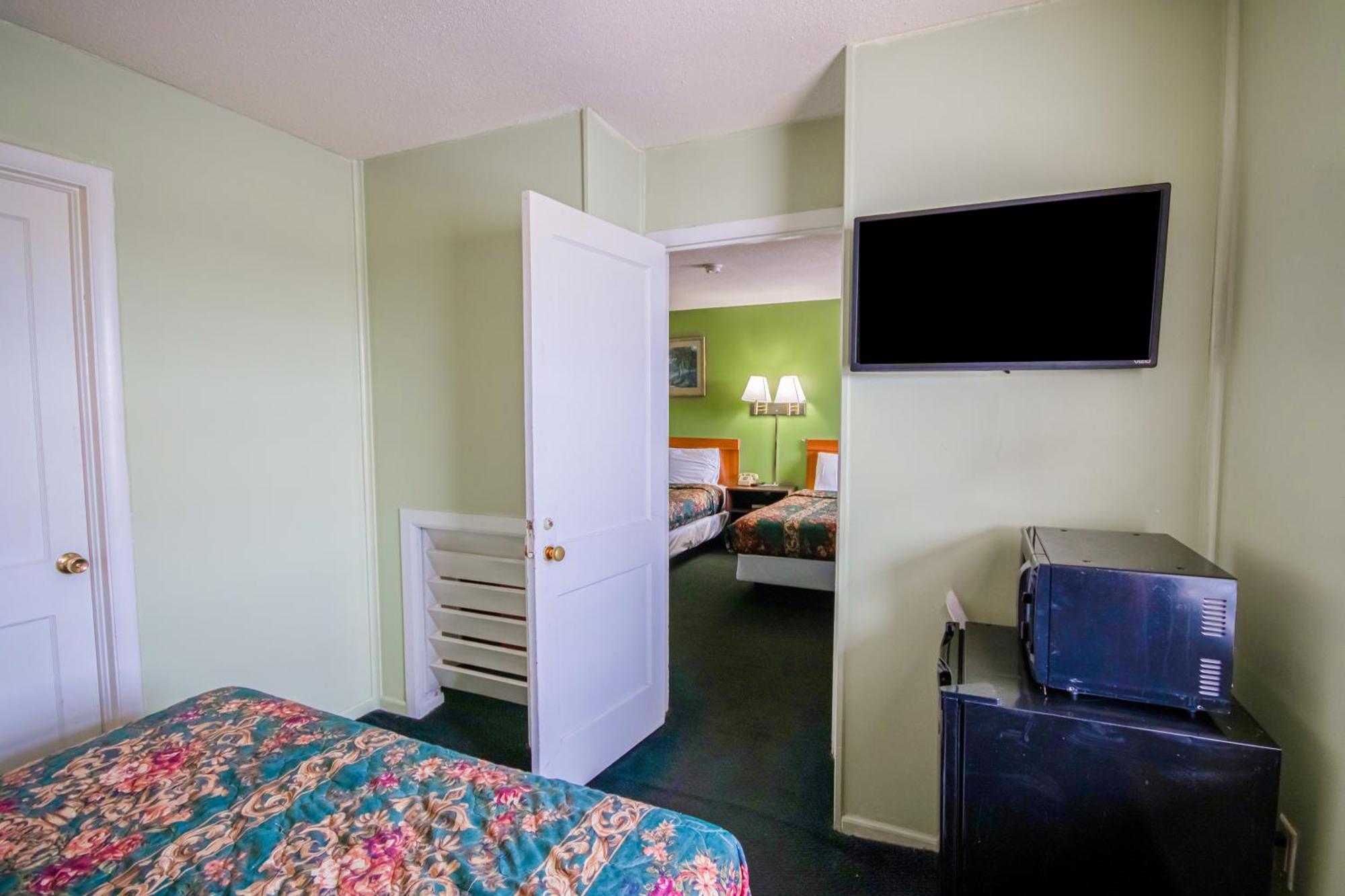 Oyo Travelier Motel Macon Екстер'єр фото